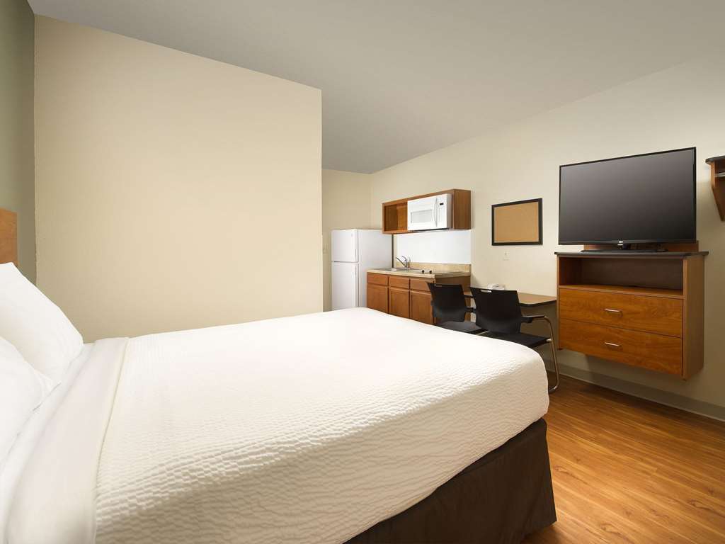 Woodspring Suites Des Moines Pleasant Hill Habitación foto